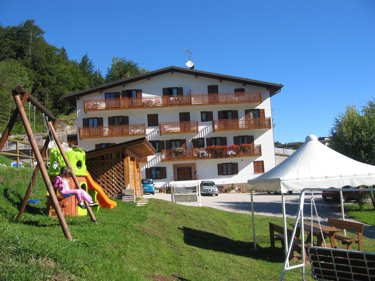 Appartamenti La Val Andalo Exteriér fotografie