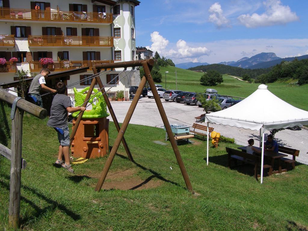 Appartamenti La Val Andalo Exteriér fotografie